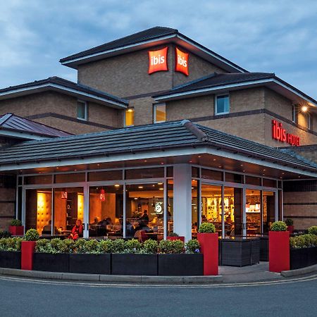 Ibis London Barking Hotel Баркинг Екстериор снимка
